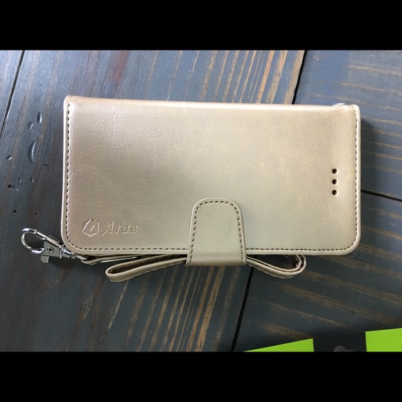 iPhone 6S Phone Case - Picture 3 of 5